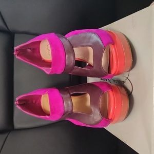 Jessica Simpson Bermuda Pink 9.5M